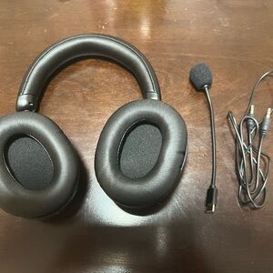 Vilinice wireless headphones